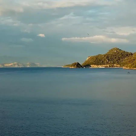 Adriatic Apartments Sobra