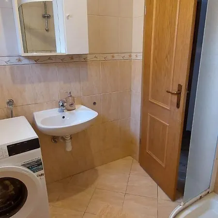 Adriatic Apartments شقة *