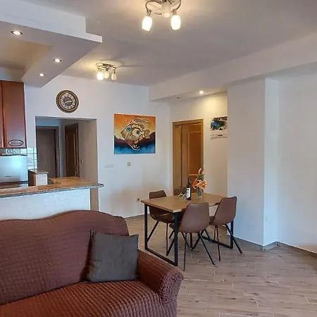 Adriatic Apartments *