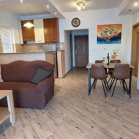 Adriatic Apartments * Sobra