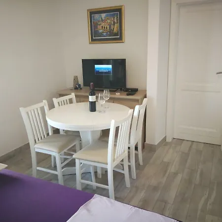 公寓 Adriatic Apartments *